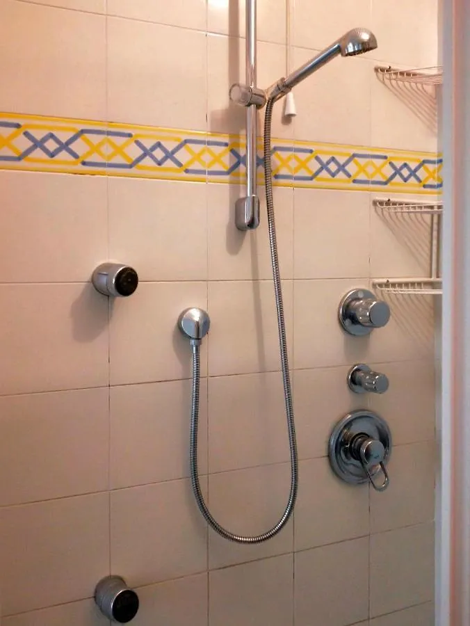 Apartment Appartamento Das Karma Genoa